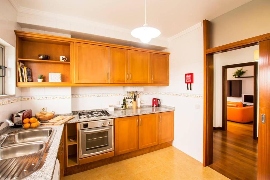 Casa Da Torre Com Garagem Gratuito Apartamento Aveiro Exterior foto